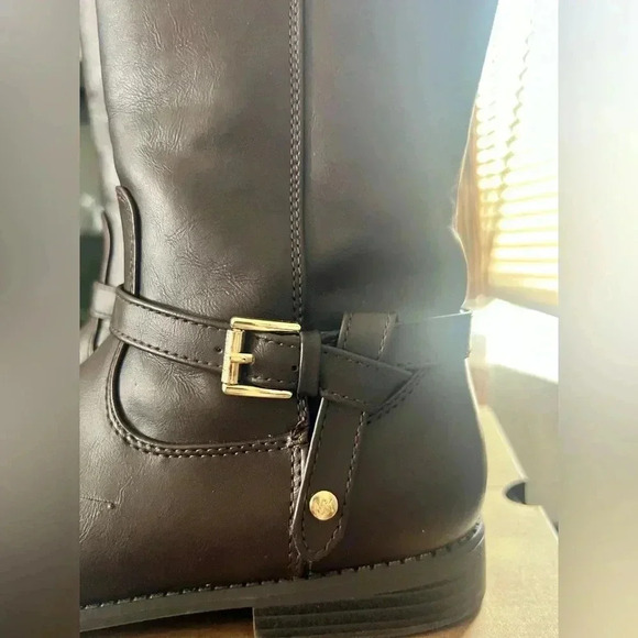 MICHAEL Michael Kors Brown Winter Boots - Picture 6 of 9